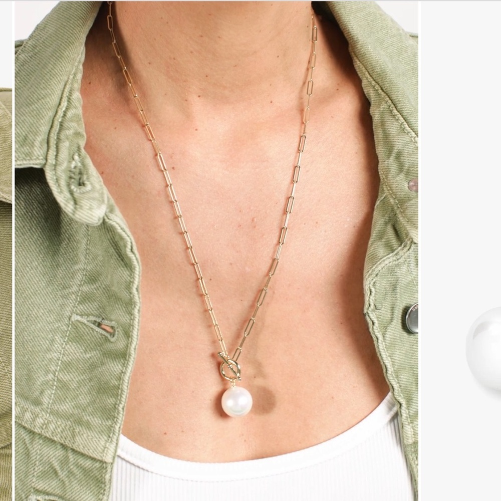 Melinda Maria Gold Life’s a ball pearl pendant necklace NEW - Picture 3 of 6
